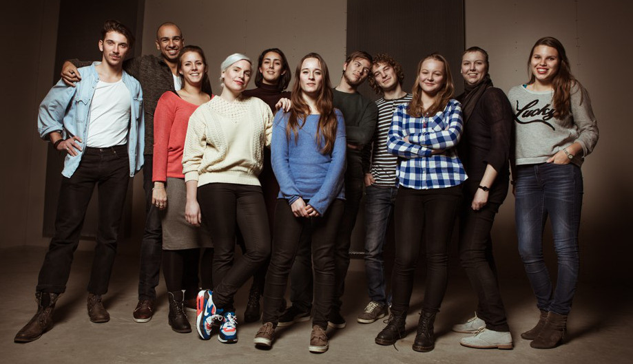 namen2015bellevuetheatervoorstelling