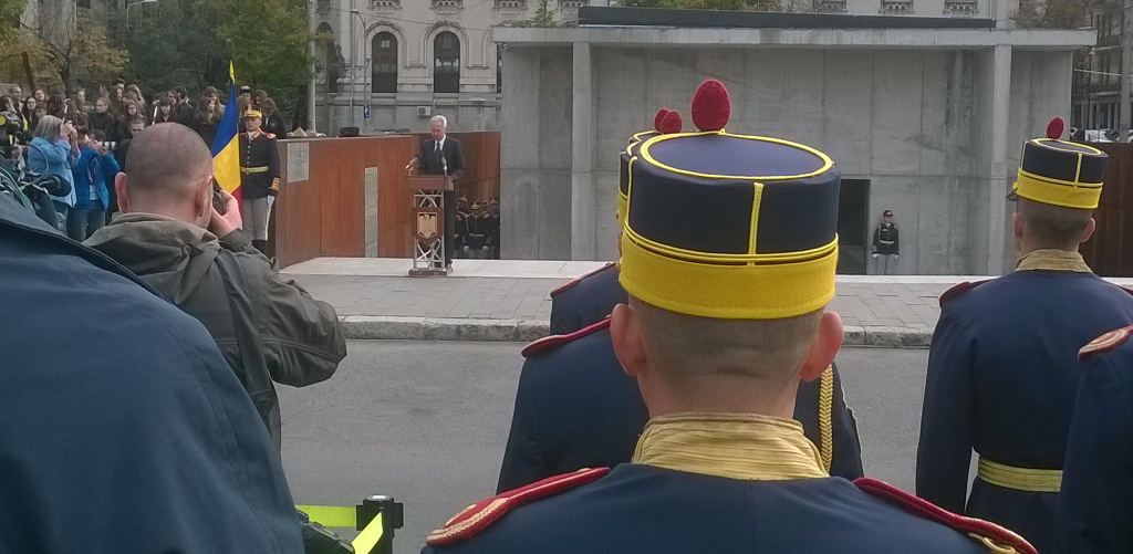 Us ambassador Hans Klemm