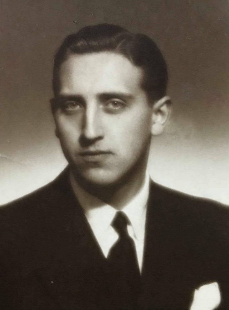 Vladimir age21 1945
