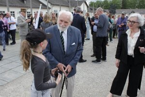 Cristina Cristobalm words on Jean Laforie
